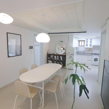 Lovely House Hongdae Apartment Seoul Exterior photo